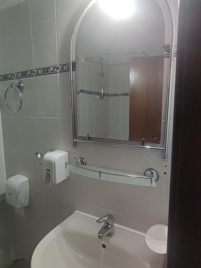 Кианти Otel Kŭrdzhali Dış mekan fotoğraf