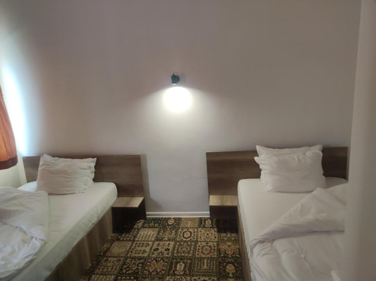 Кианти Otel Kŭrdzhali Dış mekan fotoğraf