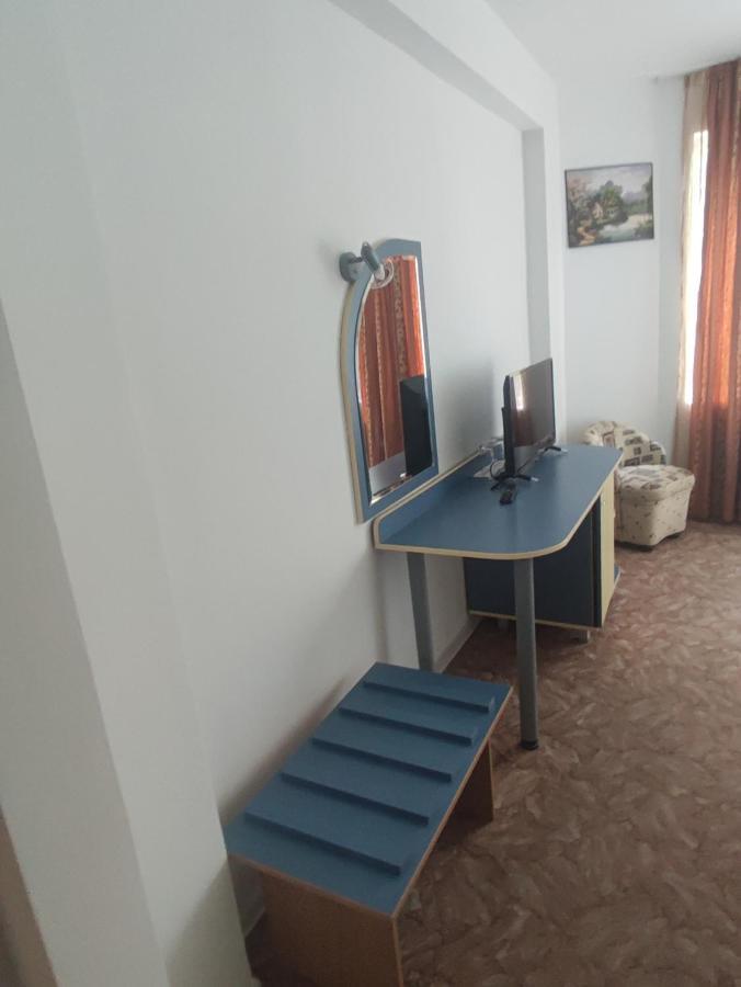 Кианти Otel Kŭrdzhali Dış mekan fotoğraf