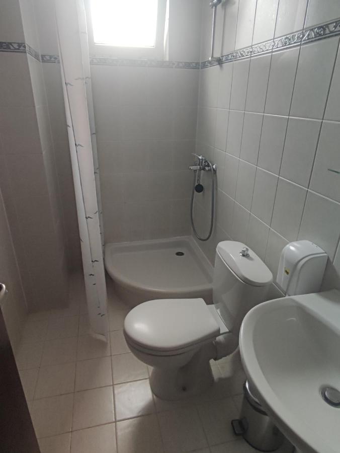 Кианти Otel Kŭrdzhali Dış mekan fotoğraf