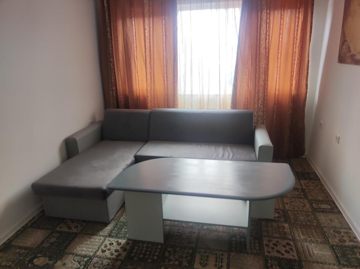 Кианти Otel Kŭrdzhali Dış mekan fotoğraf